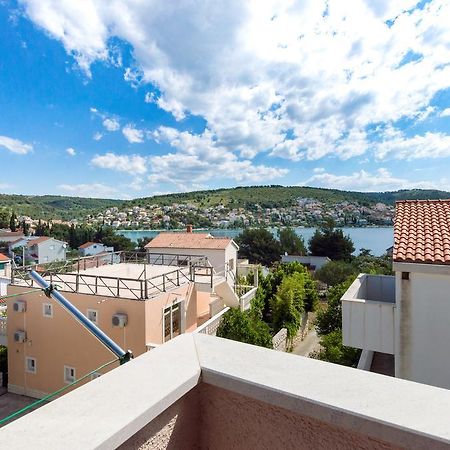 Apartmani Prkacin Trogir Exterior foto