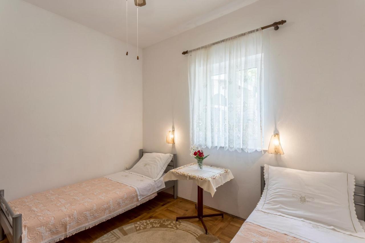 Apartmani Prkacin Trogir Exterior foto