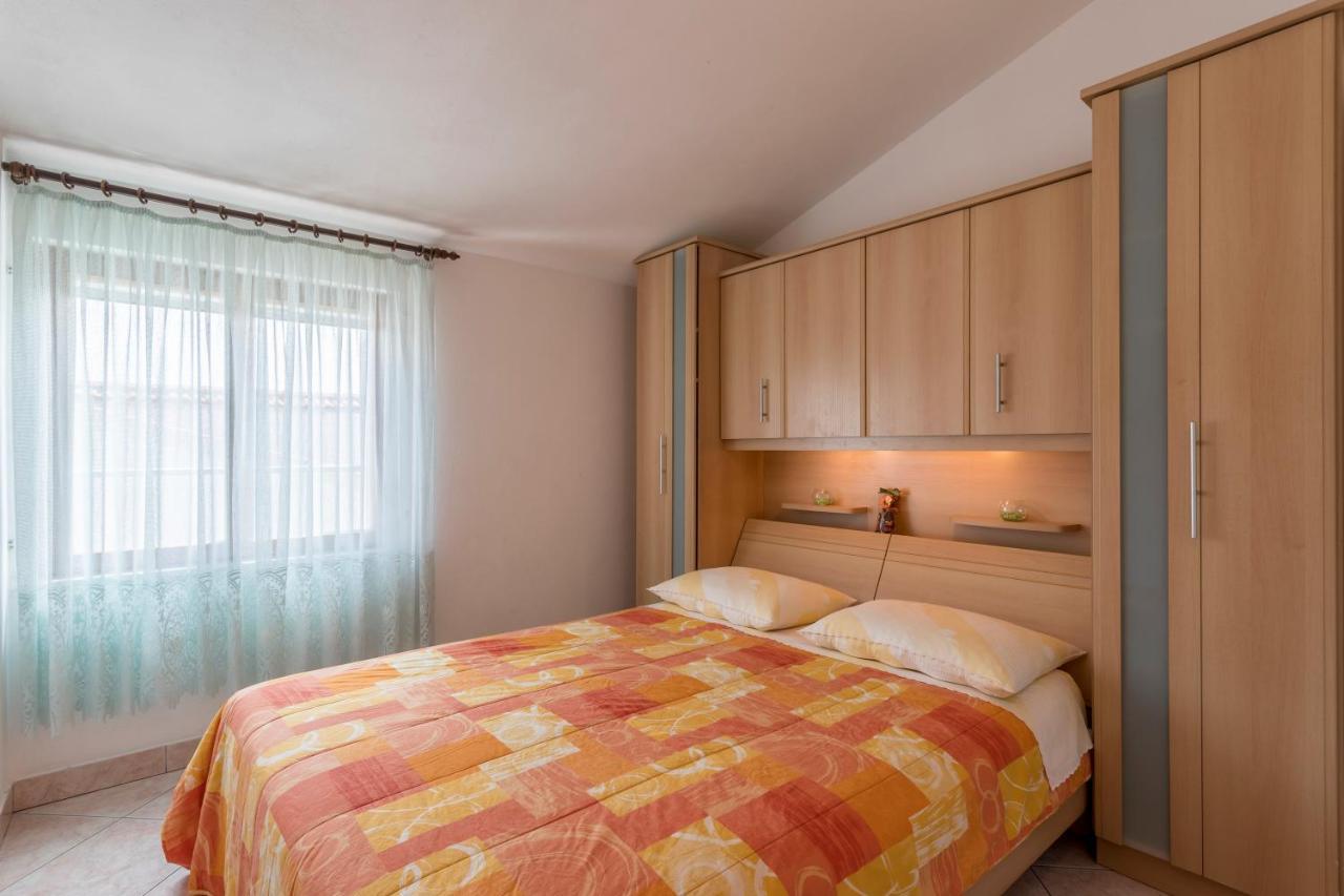 Apartmani Prkacin Trogir Exterior foto