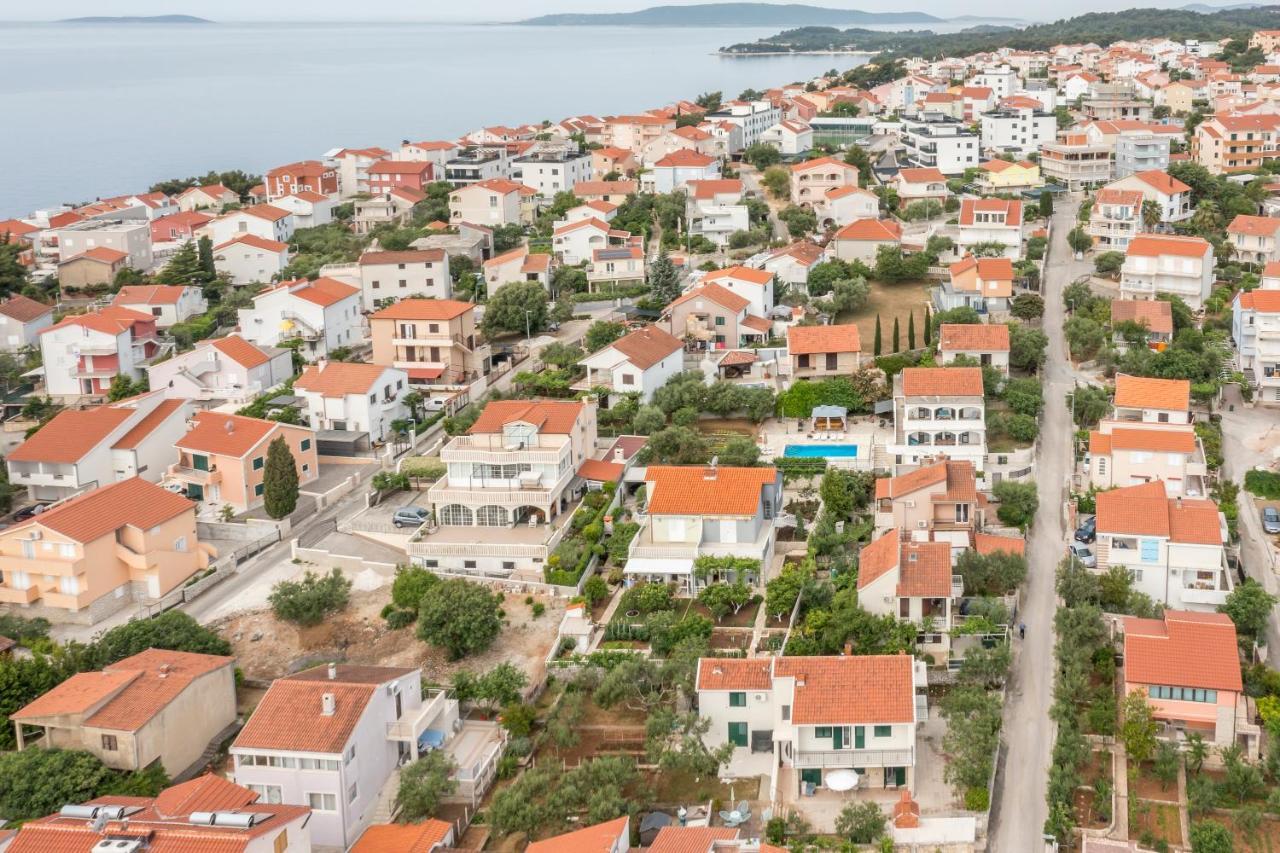 Apartmani Prkacin Trogir Exterior foto