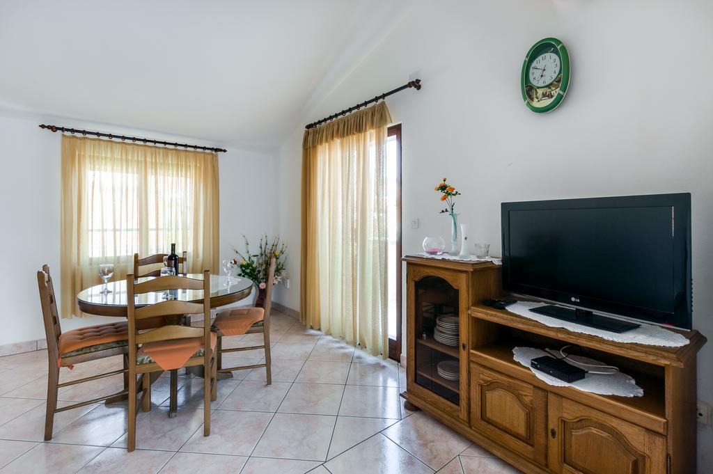 Apartmani Prkacin Trogir Exterior foto