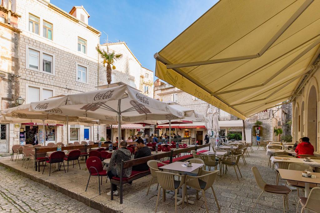 Apartmani Prkacin Trogir Exterior foto